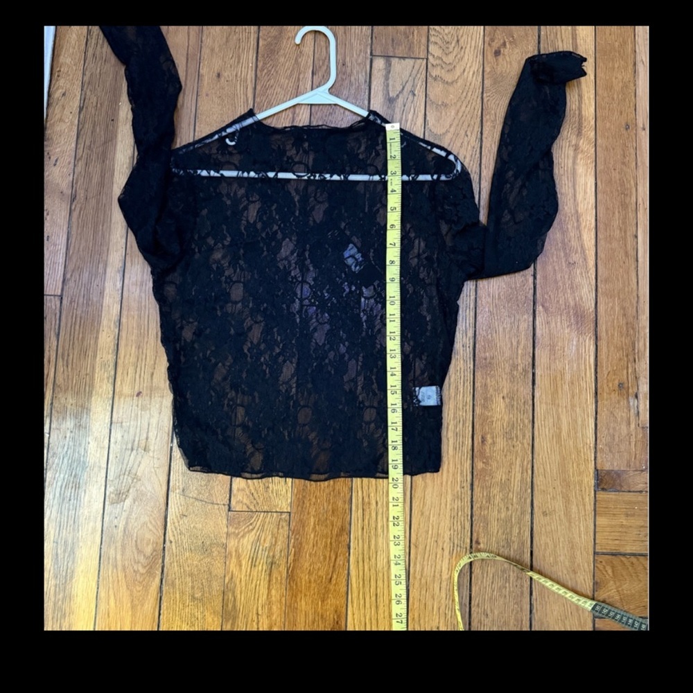 Fashion Nova Black Lace Crop Top - Picture 4 of 4